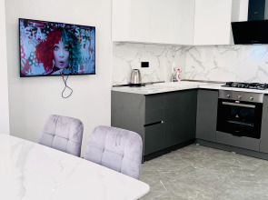 Stylish And Comfort Apartments