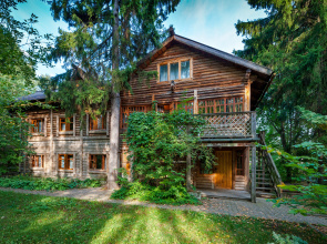 Chehovskaya Dacha Boutique hotel