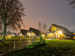 Гостевой дом Загородный Комплекс Слобода