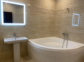 Отель Империал