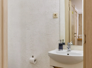 Меблированные Комнаты Rush in Aparts Своя парковка Центр Города Рядом Метро ЖД Вокзал