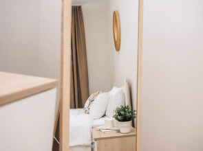 Трехкомнатная Просторная Квартира на 6 гостей у ТЦ Планета и Аквапарка