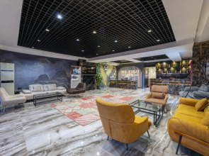 The Great Airport Hotel