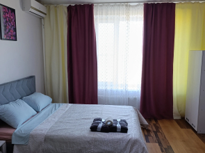 V Tsentre U Spuska Na Naberezhnuyu Flat