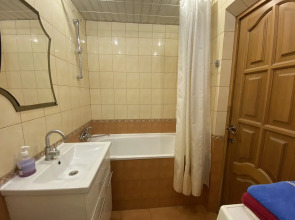 Апартаменты Однокомнатная Квартира на Площади Горького