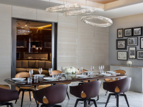 Отель Al Habtoor Palace