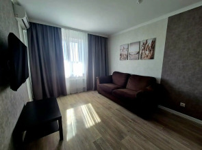 Апартаменты Золотой Шар на 70 лет Октября 5