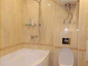 Апартаменты  На Революционной