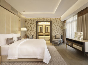 The Alexander, a Luxury Collection Hotel