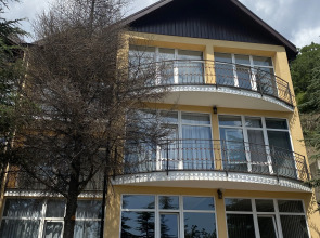 Гостевой дом Экодом Кедровый