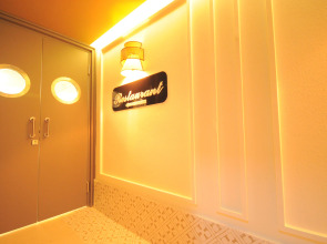 Отель Mic Royal