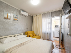 Квартира -студия с Отдельной Кухней и Видом на Море