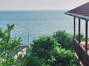 Dezhavyu Guest House