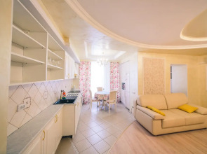 Апартаменты на Октябрьской Революции