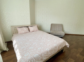 Na Ulitse Igorya Kirtbaya 18 Apartments