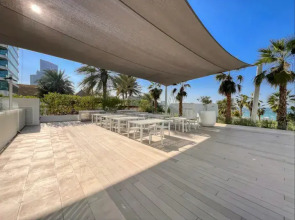 Апартаменты La Vie 1BR on JBR with Private Beach Dubai