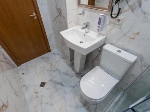 Отель Constant Tbilisi