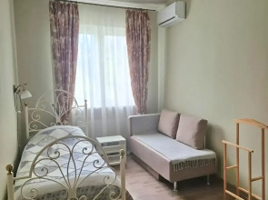 Квартира 2-х комн Солнечная сторона пер.Грузинский Парковка бесплатно