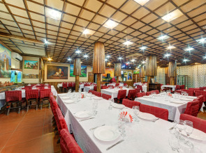 Отель Frantel Palace