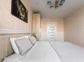 Апартаменты с 3мя комнатами NevaBed в небоскребе