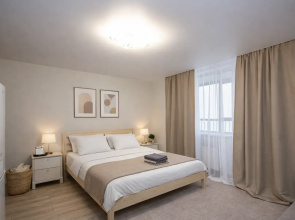 Uyutnaya studiya na Zorge 229/3 Apartments