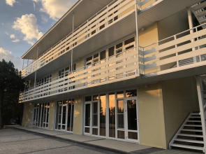 Alion Hotel