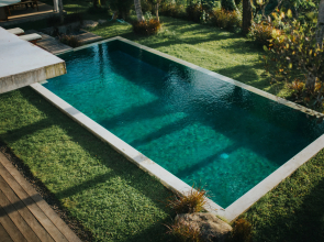 Novaya, Vid na Tropiki, Ogromny Basseyn, Akia Ubud Villa