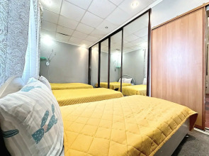 Квартира Четырехкомнатная в Центре на Островского