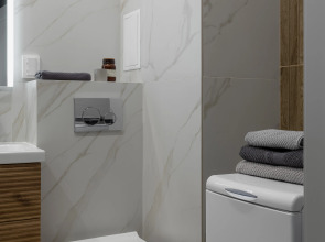 Квартира Современная возле центра и ЖД вокзала