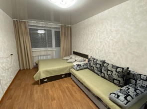 Na Neftyanikov 25 Flat
