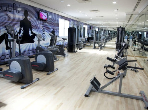 Отель Grand Excelsior Hotel Al Barsha