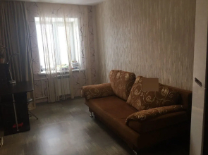 Uyutnaya Trekhkomnatnaya Flat