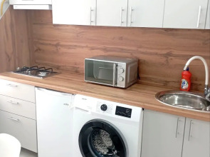 Квартира у набережной и пляжа Бриз