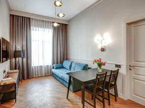 Апартаменты на Большой Конюшенной