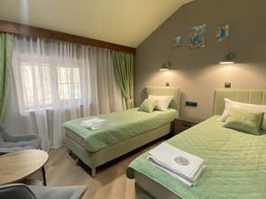 Studiya 7 Dvorik Druzey Apartments