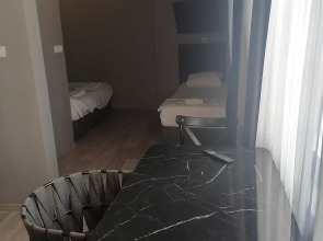 Отель Opera Wall Suite