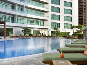 TIME Oak Hotel & Suites