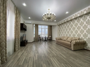 Le Majestic Lux Vozle Parka By Sutki26 2 Apartments