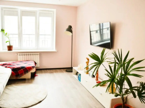 Uyutnaya kvartira na beregu zaliva Flat