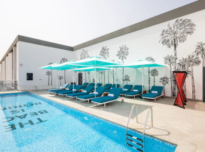 Отель Ecos Dubai Hotel at Al Furjan