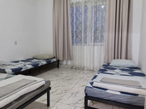 Posutochno v Tsentre Meleuza - Vash Idealny Vybor Komfort I Udobstvo v Samom Serdtse Goroda Private house