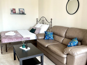 Апартаменты UraganApart с Шикарным Видом рядом с Парком Горького