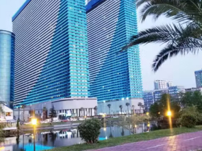 Апарт-отель V&V Orbi City