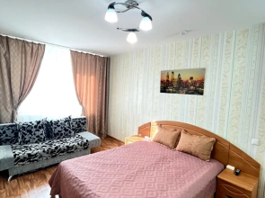 Ryadom S Naberezhnoy Apartments