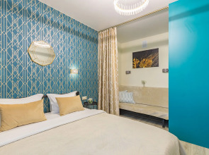 Апартаменты с Видом на Озеро