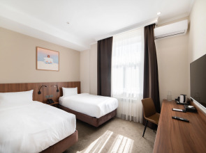 Отель Freedom Bishkek Hotel