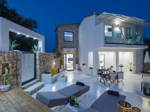 Dion Villa