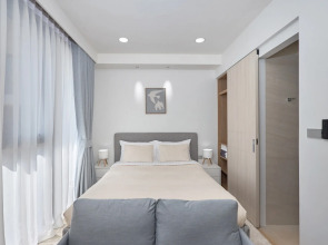 Laguna SkyPark Studio 5324 Apartments