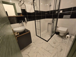 Отель Grand Rafinn