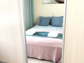 Апартаменты Студия с Балконом и Видом на Город Lesnaya